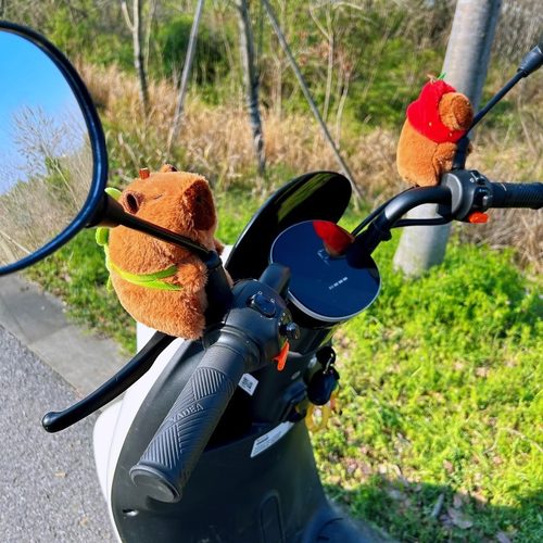 爱玛爱朵qb33电动车后视镜装饰品公仔卫士ab51毛绒玩偶挂件摆件