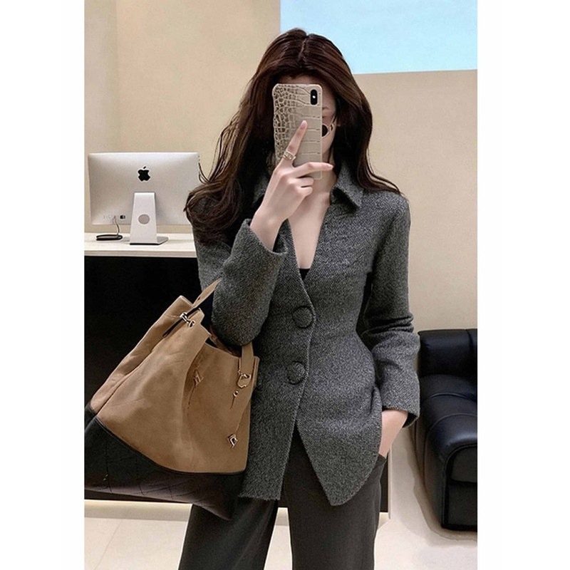 法式轻奢高级小众不撞款灰色收腰外套女2025秋冬绝美巨好看的上衣,女装/女士精品,短外套,淘宝优惠券,粉丝福利购,淘宝优惠卷