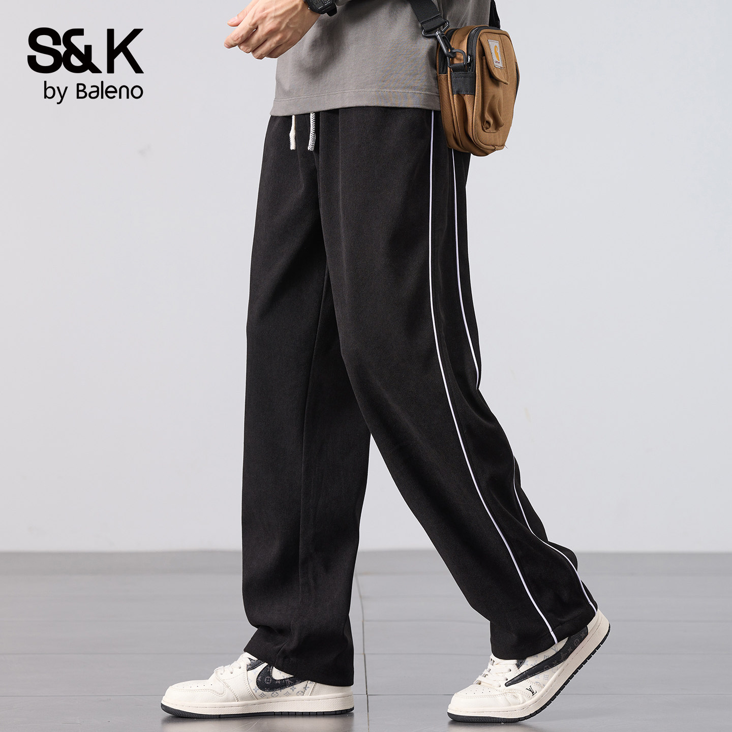 班尼路秋冬厚款宽松直筒休闲裤男