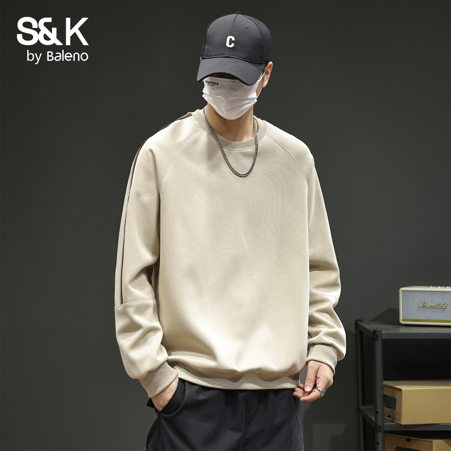 班尼路秋冬新款宽松纯色长袖上衣