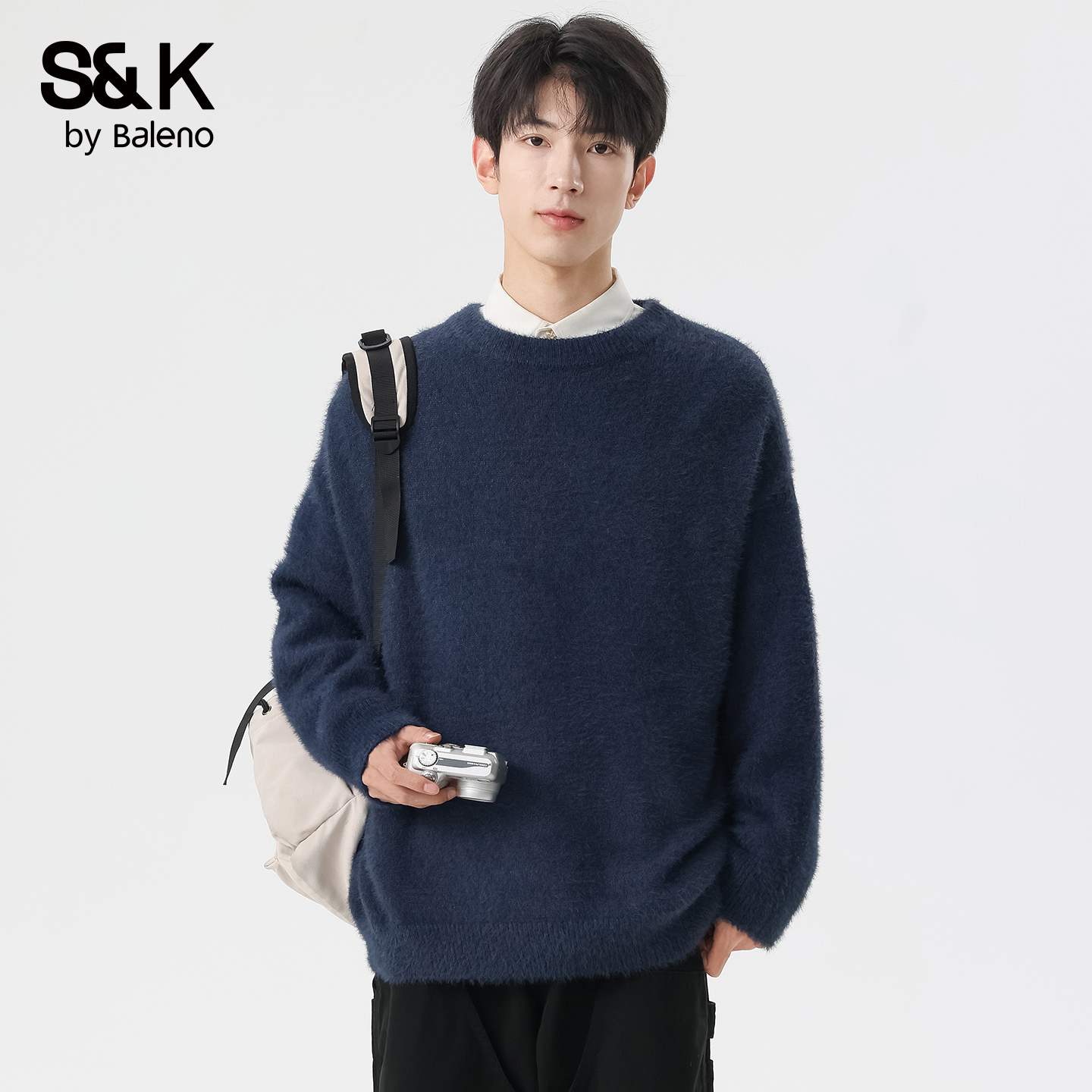 班尼路美式圆领貂毛针织衫上衣男