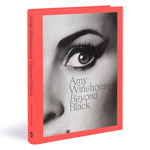 AmyWinehouseBeyondBlack