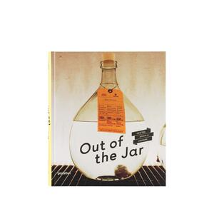 【现货】罐子之外：利口酒与工艺之心Out of the Jar: Artisan Spirits and Liqueurs英文进口原版餐饮美食生活图书C. Schneider