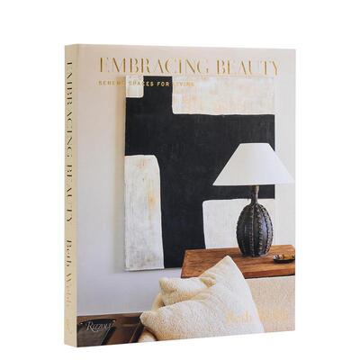 【预售】拥抱美丽：宁静空间 Embracing Beauty: Serene Spaces for Living 英文进口原版室内设计装饰图书籍Beth Webb外文正版