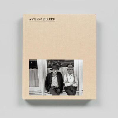 【预售】共同愿景：1935-1943年美国肖像 A Vision Shared: A Portrait of America 1935-1943 英文进口原版摄影作品集外文图书Ha