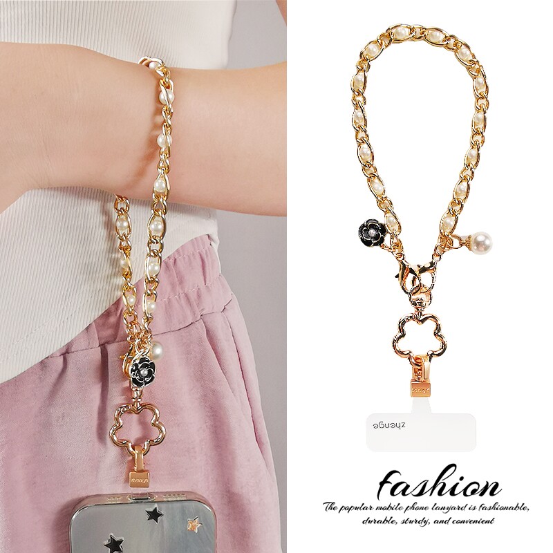 双域小香风手机链挂绳女士茶花珍珠锁链手腕绳短款精致高级感户外旅游逛街防丢摔手提手机壳绳子时尚高端新品