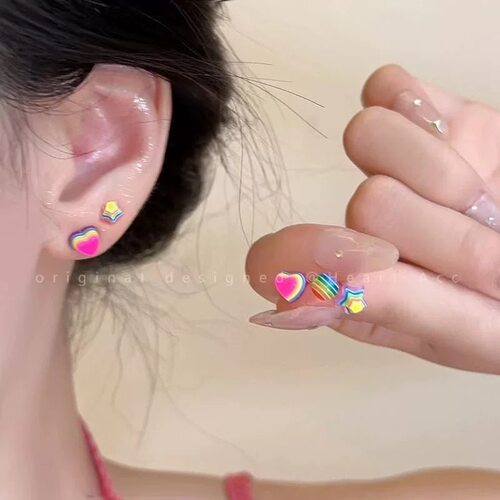 S925银针多巴胺彩色爱心耳钉