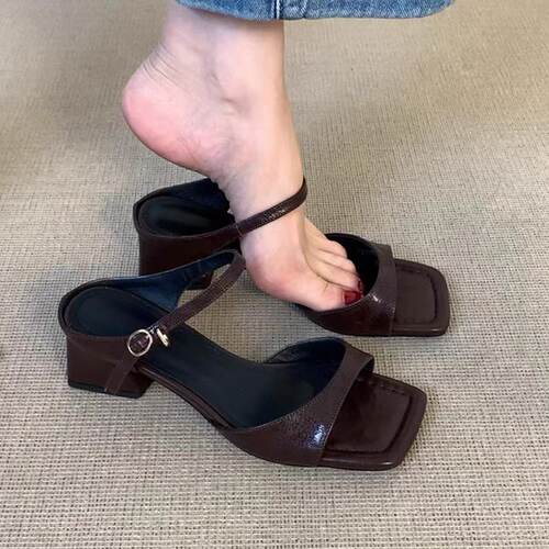 粗跟方头露趾一字带凉拖鞋女