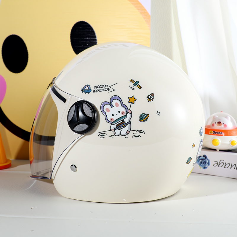 儿童摩托车头盔男女童半盔卡通电动车安全帽四季通用秋冬冬季保暖