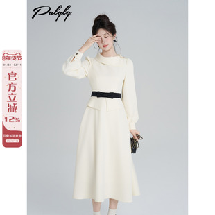 Palglg法式清冷富家千金杏色长袖连衣裙女冬高级感温柔风收腰长裙