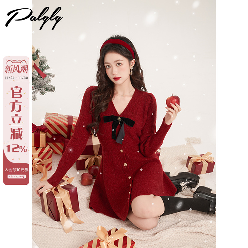 慵懒风V领毛衣连衣裙女红色秋冬季法式针织打底长袖新年战袍裙子