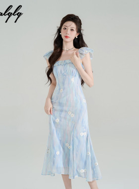 小香风蓝色方领小飞袖连衣裙女夏季气质名媛温柔海边度假风长裙子