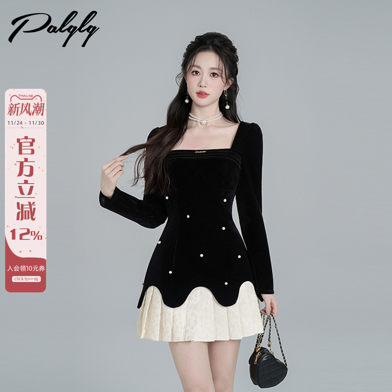 赫本风黑色方领丝绒连衣裙女