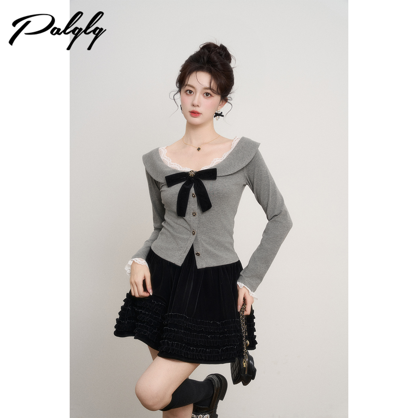 设计感小众圆领法式灰色针织衫女