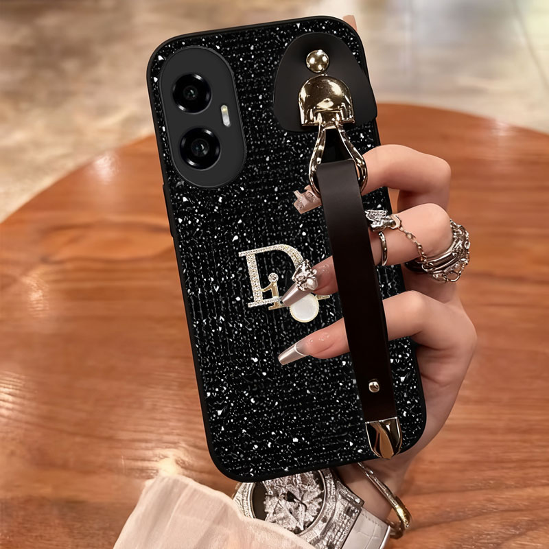 2026新款，磨砂光闪皮，带腕带更方便