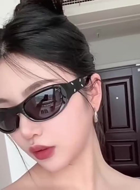 网红墨镜女ins街拍太阳镜时尚防紫外线舒适超酷眼镜2024年新款潮