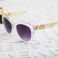 007 Прозрачная коробка с двойной серой пленкой