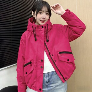 外套 宽松轻薄连帽冲锋衣女户外休闲防风大口袋百搭款 2026春季 大码