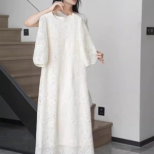 2025年夏季新款气质减龄轻奢高级感蕾丝镂空泡泡袖中长款连衣裙女