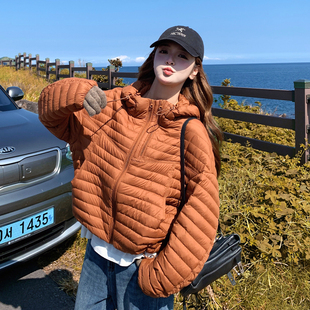 橘色超好看轻薄羽绒棉服女2025冬季新款保暖小个子保暖加厚短外套