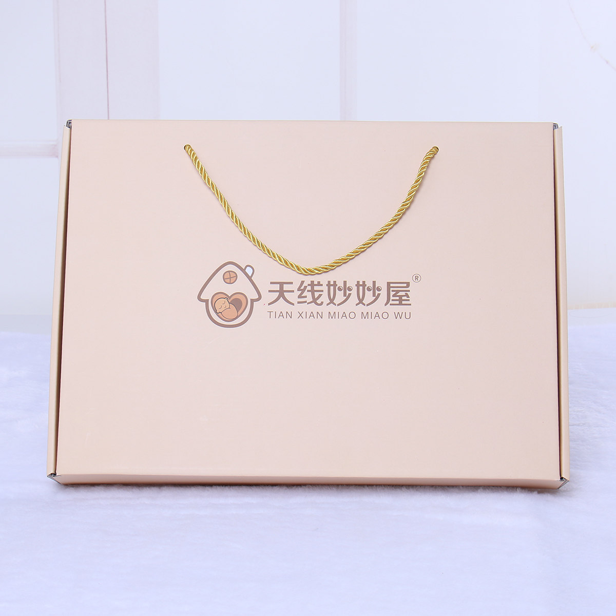 Coffret cadeau pour bébé - vêtements Le coton biologique - Ref 1959228 Image 5