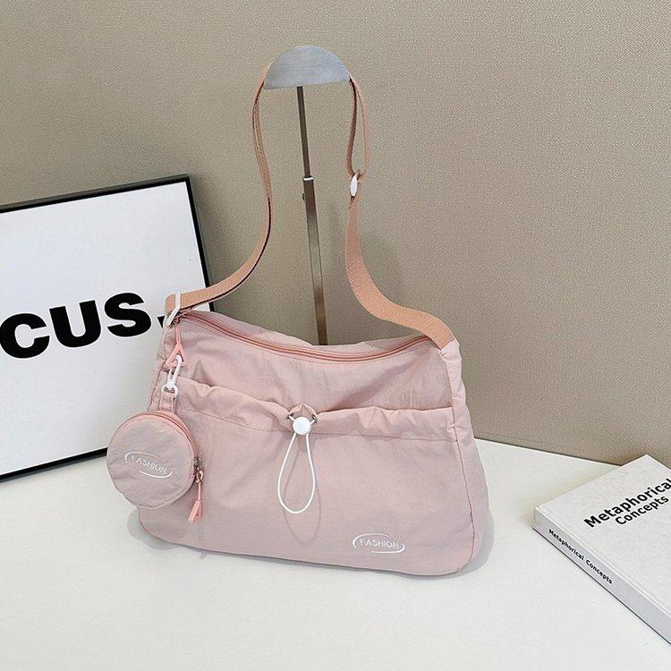 褶皱感布包包女2025新款休闲百搭托特包时尚尼龙轻便单肩斜挎包,箱包皮具/热销女包/男包,通用款女包,淘宝优惠券,粉丝福利购,淘宝优惠卷