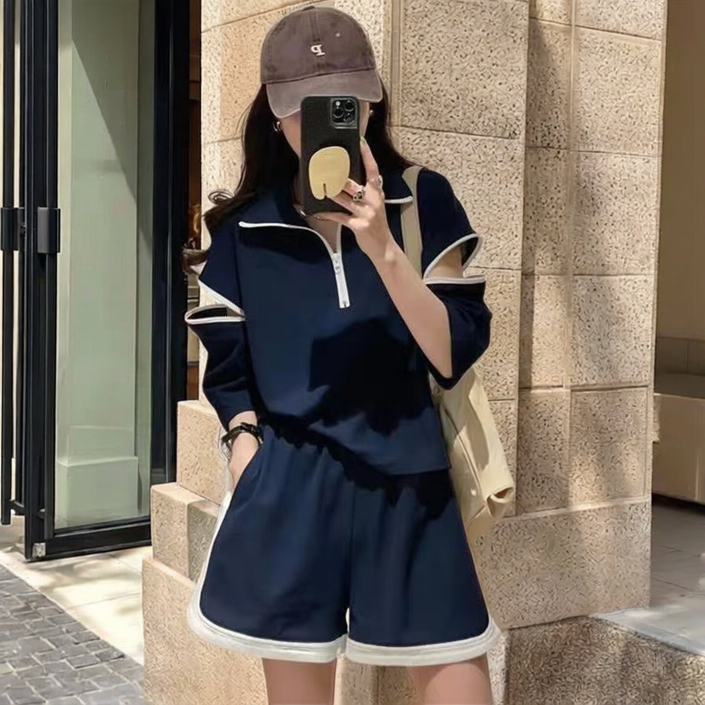 时尚休闲运动套装女欧洲站春夏2026新款欧货阔腿短裤设计感两件套