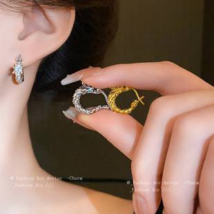镶钻锆石龙形花纹缠绕耳扣国潮新款 百搭耳环小众设计感耳饰女