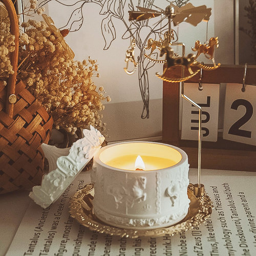 旋转木马香薰蜡烛台走马灯