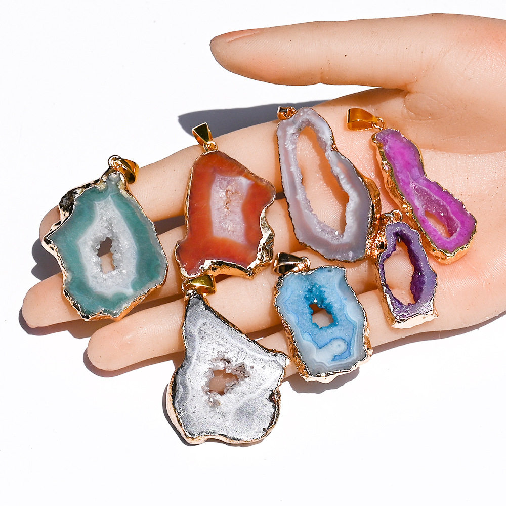 天然玛瑙水晶晶洞吊坠 不规则条纹路天然石原石切片diy镀金项链