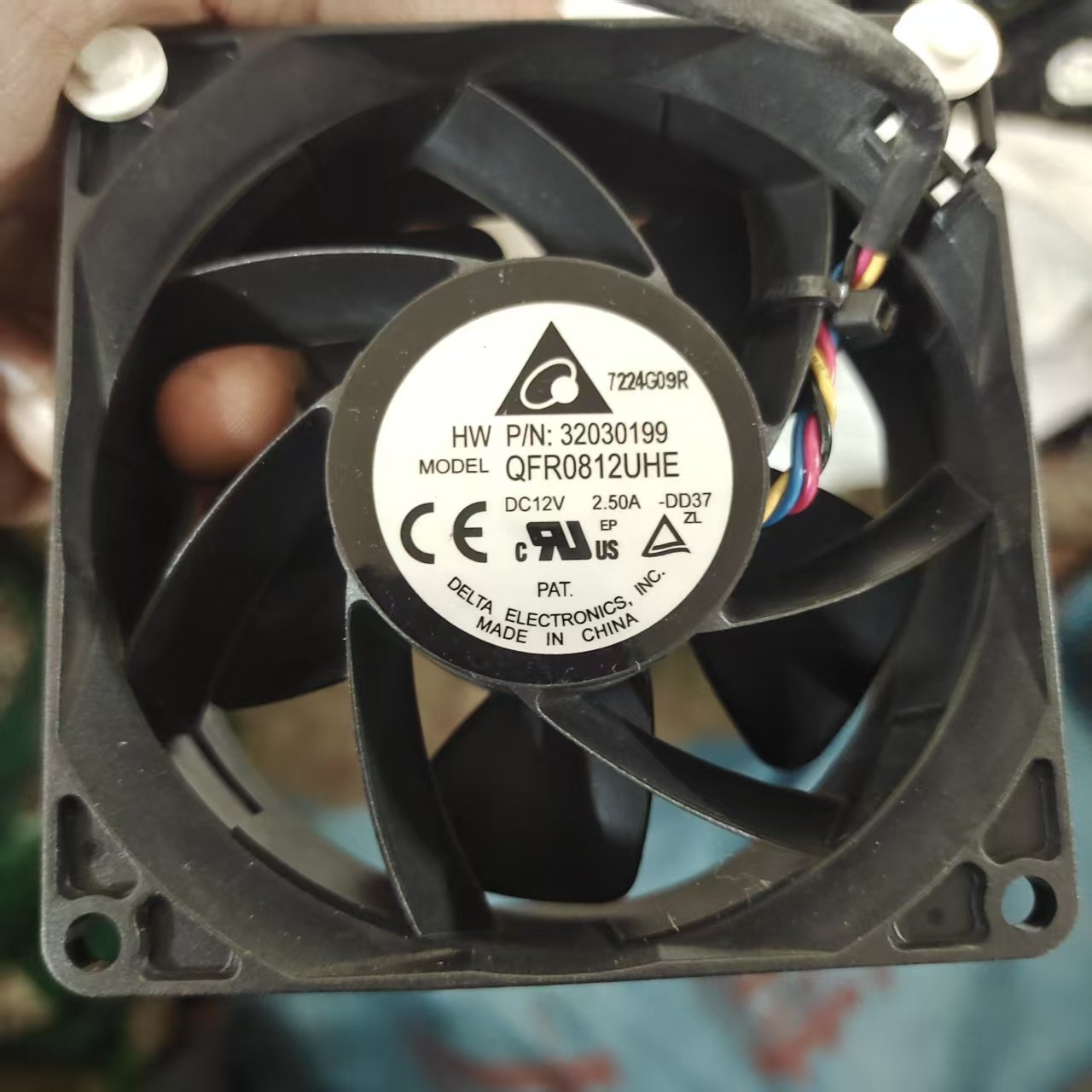 QFR0812UHE 台达 8cm/厘米 8038 12V 1.7A 大风量 4线PWM散热风扇