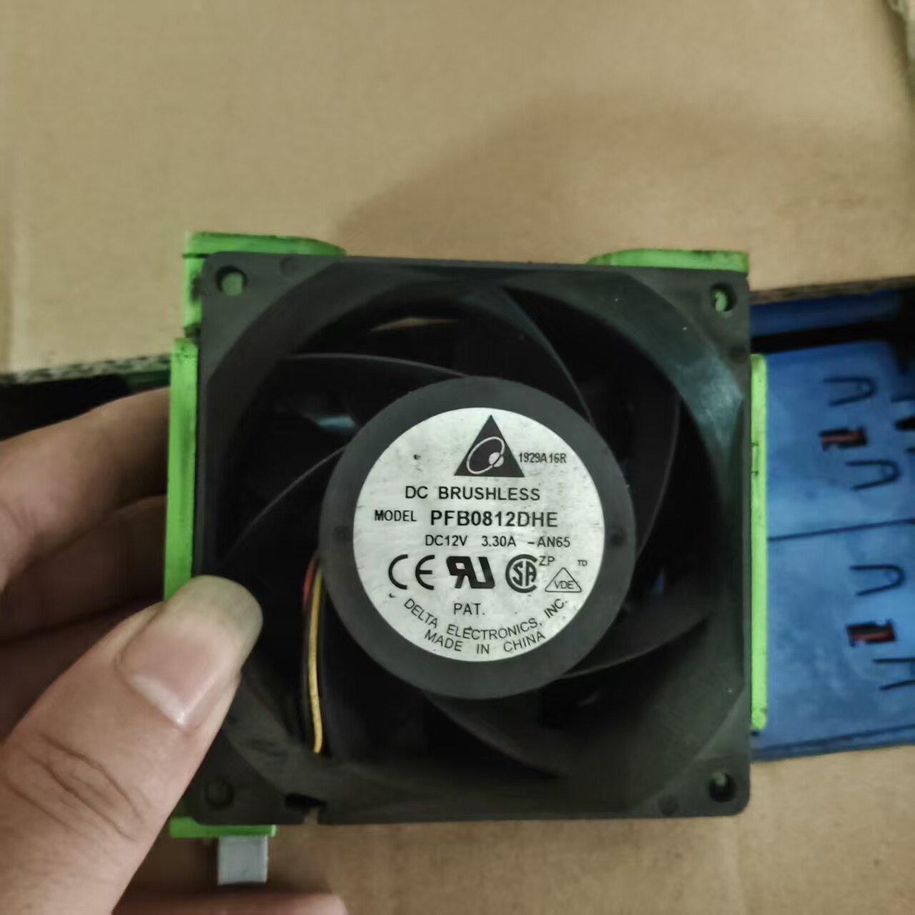台达原装 PFB0812DHE 12V 3.30A 8038 8CM厘米服务器暴力散热风扇