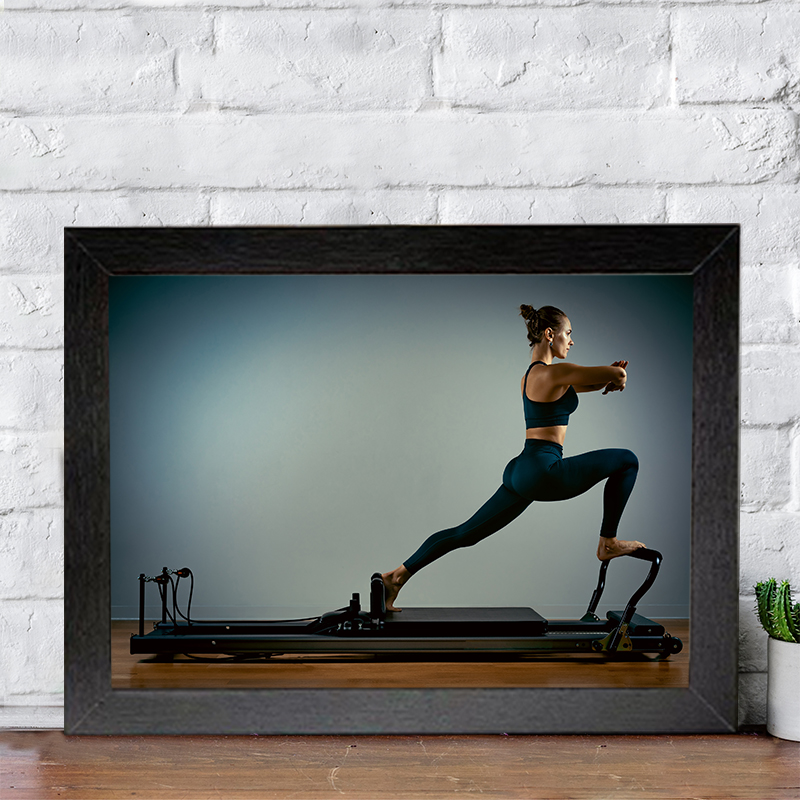 瑜伽普拉提器械健身卧室装饰画免打孔桌面木制摆件生日礼物