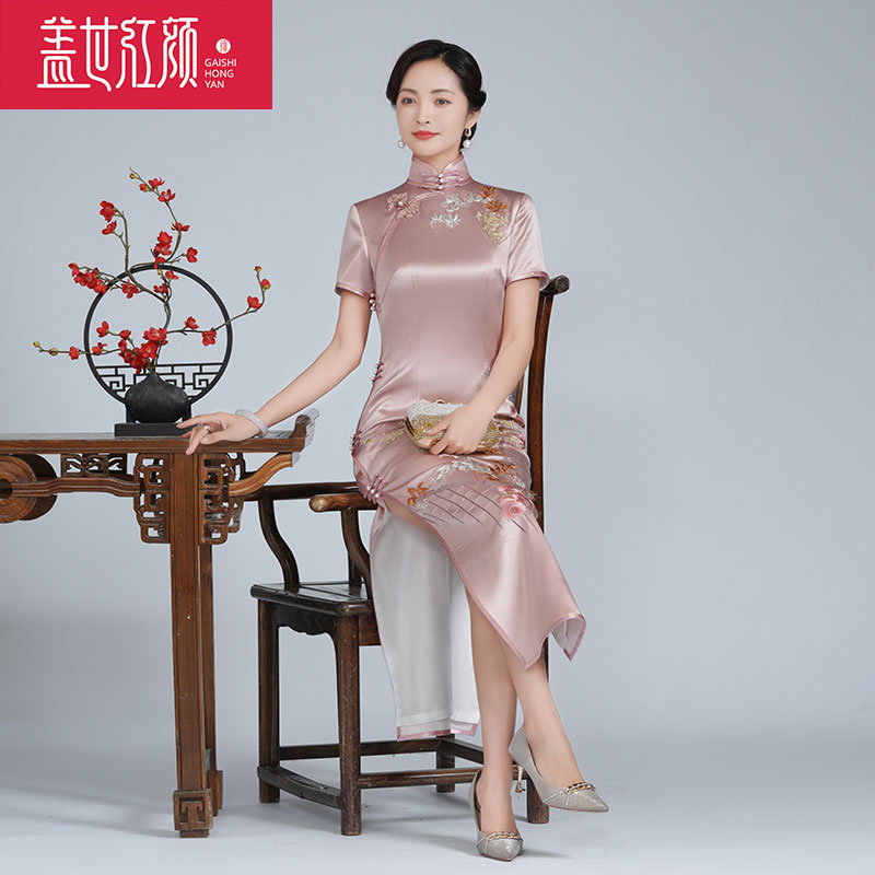 真丝绣花旗袍高端婚宴装