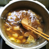 云南菌菇汤包100克 姬松茸羊肚菌牛肝菌虎掌菌鹿茸菇煲汤料干货