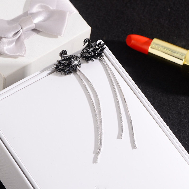 黑天鹅纯银流苏百搭一款两戴耳坠