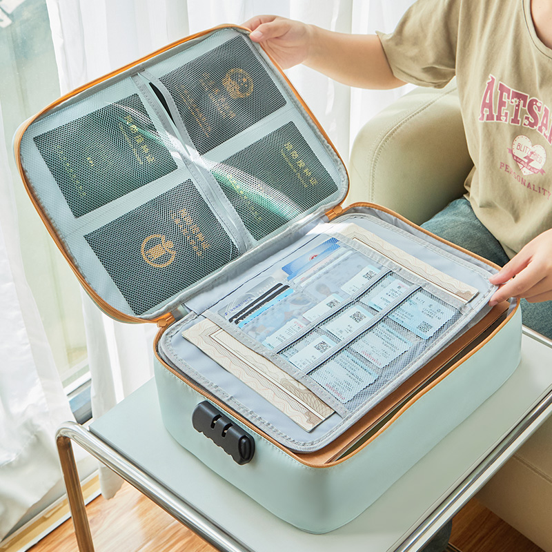 重要证件收纳，带锁大容量