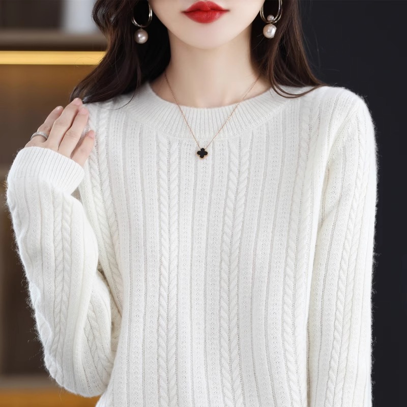 秋冬新款女士毛衣百搭套头打底衫圆领保暖针织衫外穿上衣