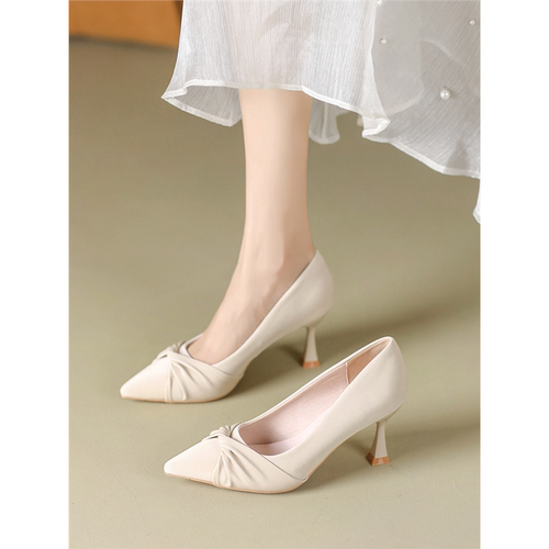 米白色高跟鞋女细跟 法式3厘米小跟不累脚尖头18岁成人礼软皮单鞋