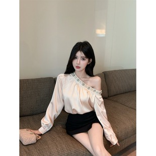 2025韩版慵懒风宽松显瘦松弛感大领口上衣小众斜肩系带掐腰T恤女