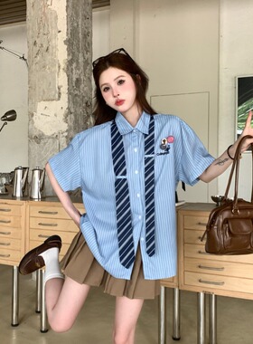复古学院风领带蓝色条纹短袖衬衫女夏季新款别致小众宽松上衣外穿