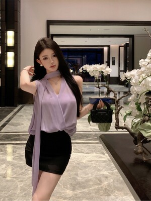 法式纯欲风气质高级无袖上衣夏季新款修身纯欲显瘦飘带背心