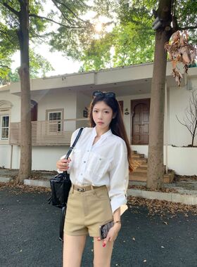 高智感气质简约宽松纯欲风性感白色衬衫上衣高腰显瘦百搭辣妹短裤