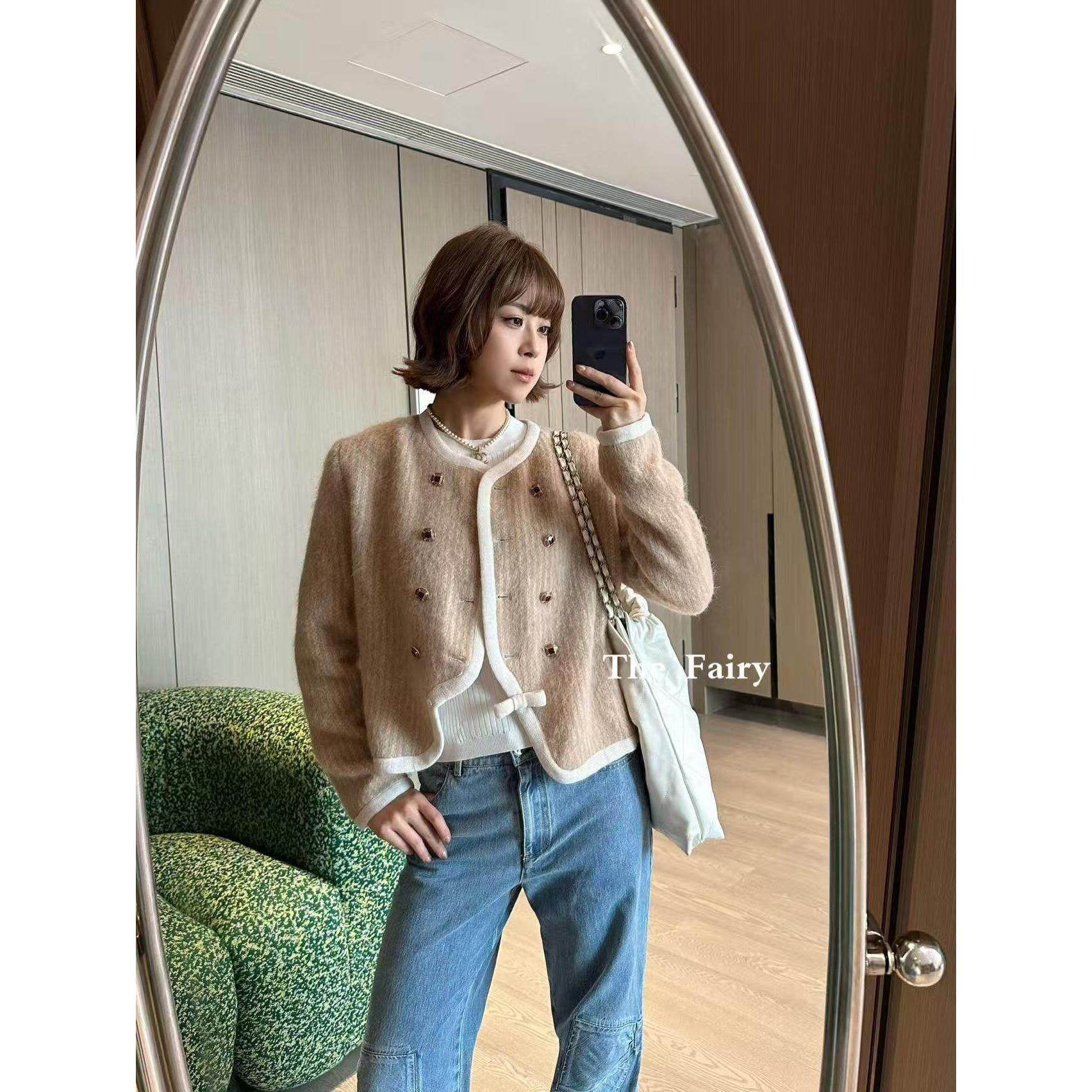 好漂亮双排扣马海毛针织开衫外套女2025年冬季新款短上衣名媛气质,女装/女士精品,毛针织衫,淘宝优惠券,粉丝福利购,淘宝优惠卷