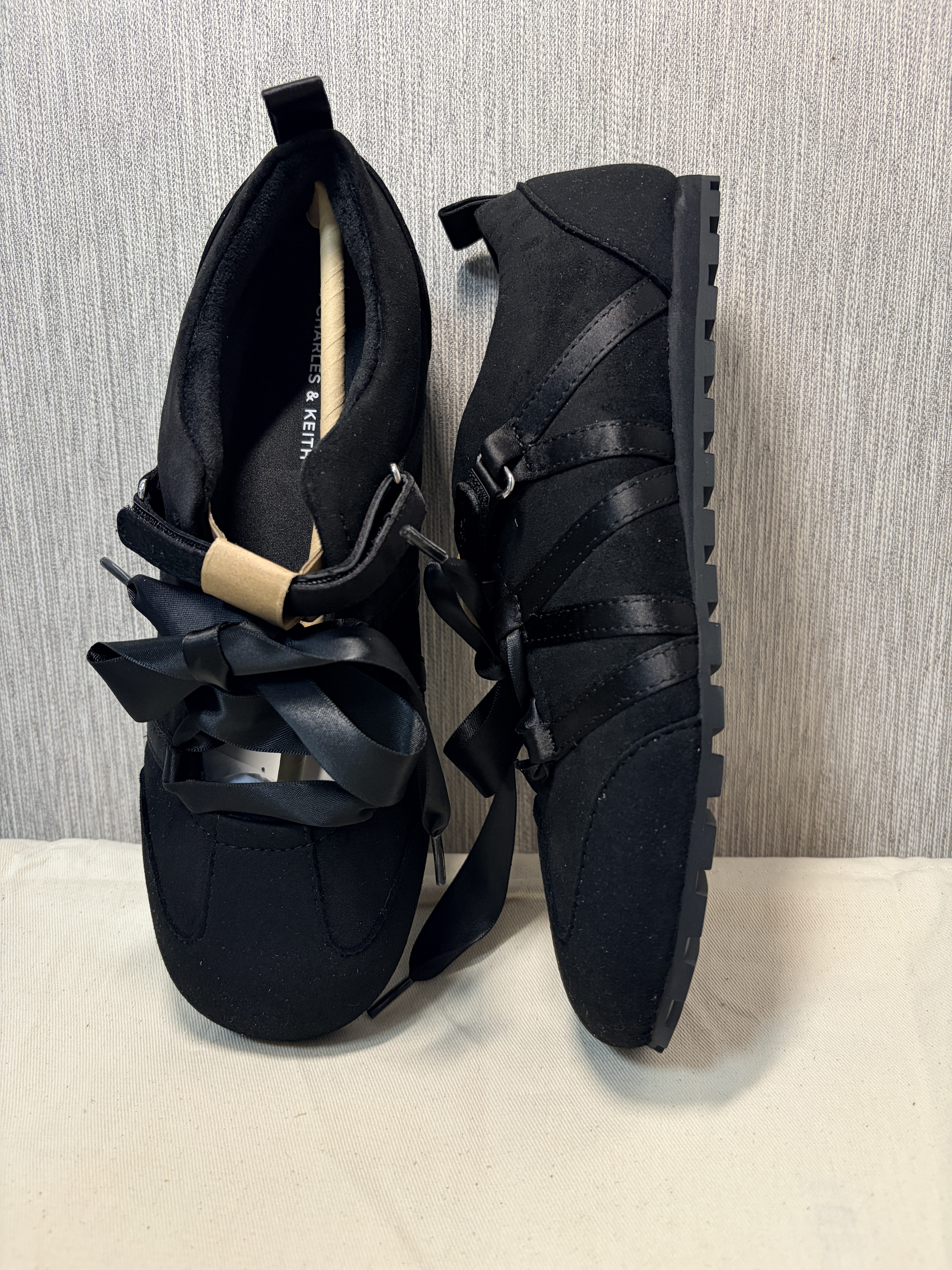 CHARLES&KEITH 小ck织物合成革春季百搭款 薄底缎带玛丽珍德训