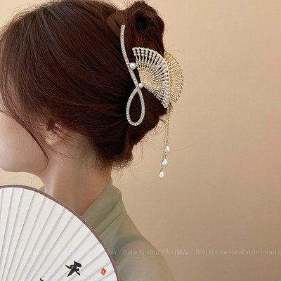 新中式国风珍珠扇形抓夹