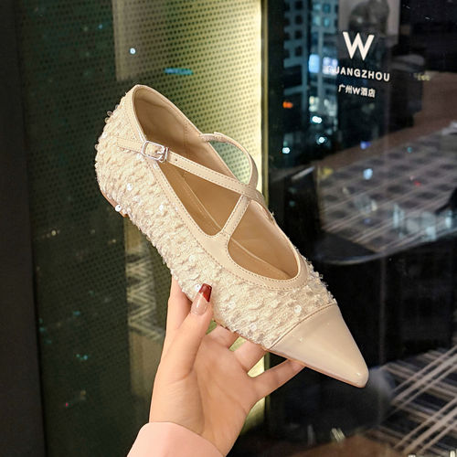 羊皮小香风交叉带尖头玛丽珍鞋