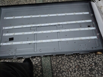 原装海尔LE42A7100 LH42M600042A5J LE42A5000灯GR42D10-ZC15F-02