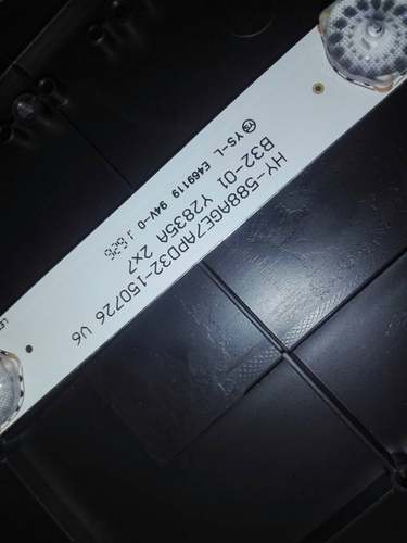 GP-3288灯条先科HD-32A8 HY-588AGE7APD32-150726 14-01315DH003