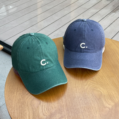 宽帽檐显脸小红色C字母棒球帽女